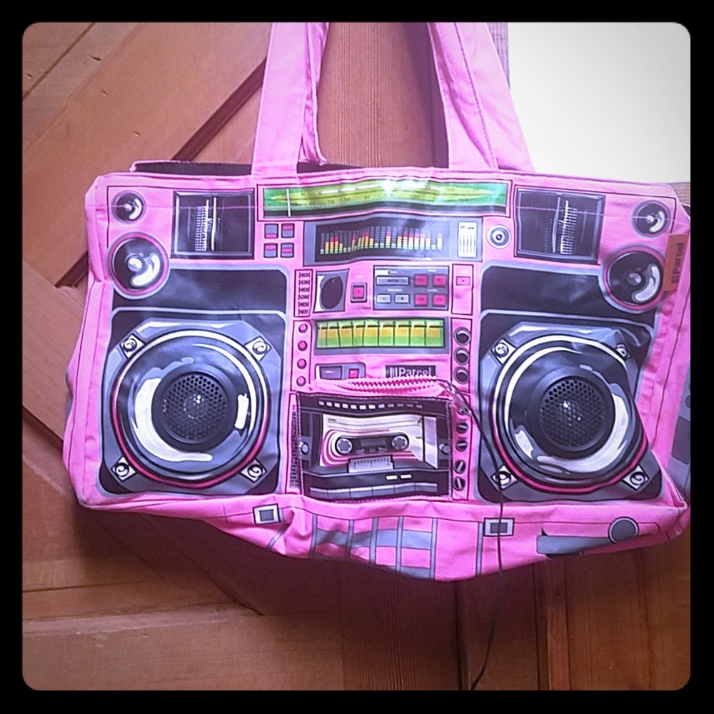 III Parcel Boombox shoulder bag